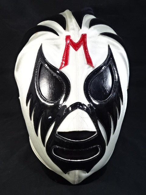 Mil Mascaras 