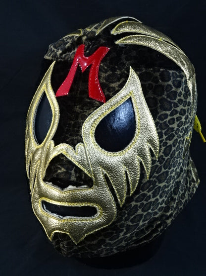 Mil Mascaras 