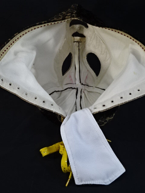 Mil Mascaras 