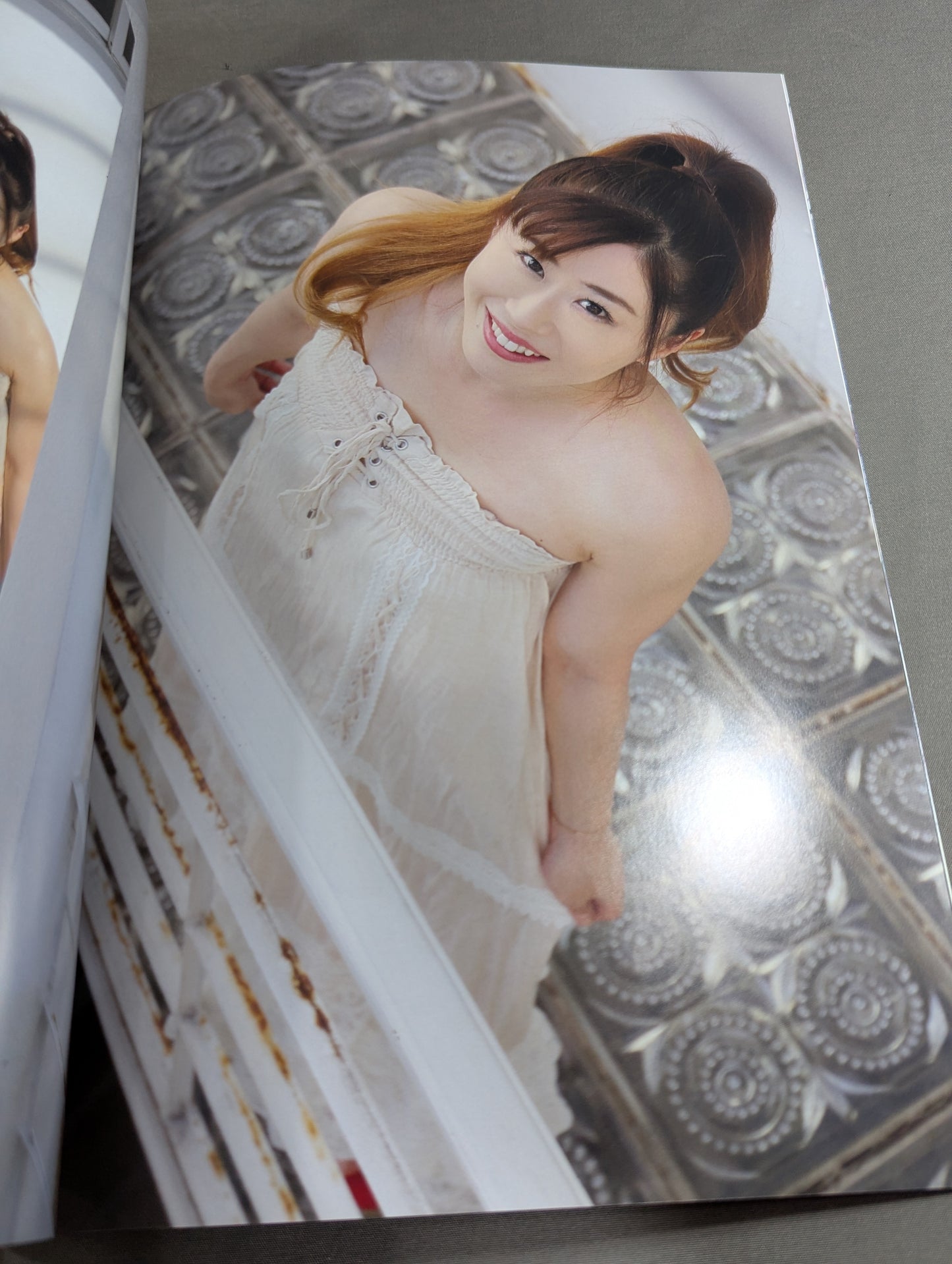 【hand signed autograph】 Tsukasa Fujimoto Official Photo Book Mi casa tu casa
