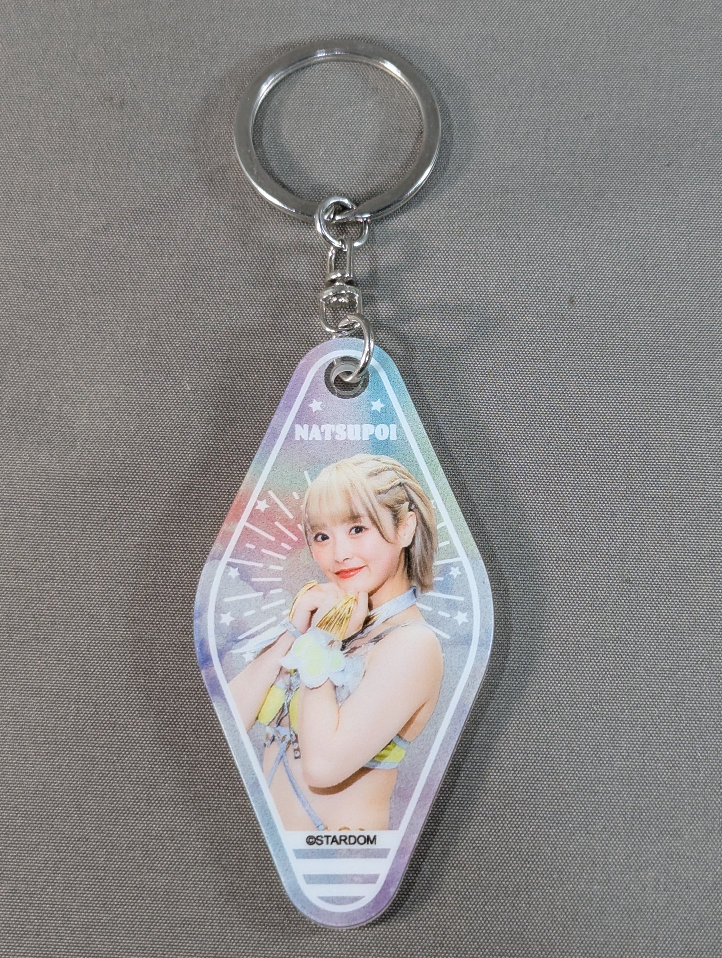 NATSUPOI  STARDOM× Webpon Acrylic Motel Key Chain