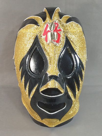 Bamboo crow (Go Takemura)