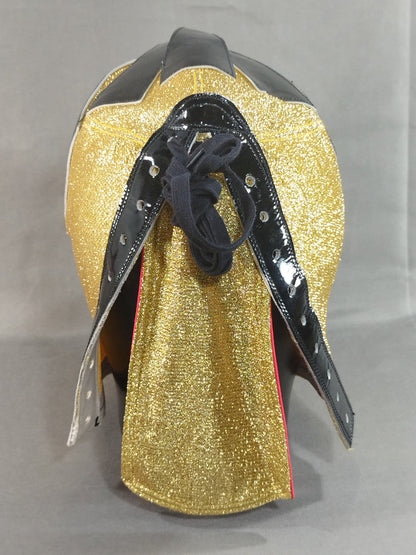 Bamboo crow (Go Takemura)