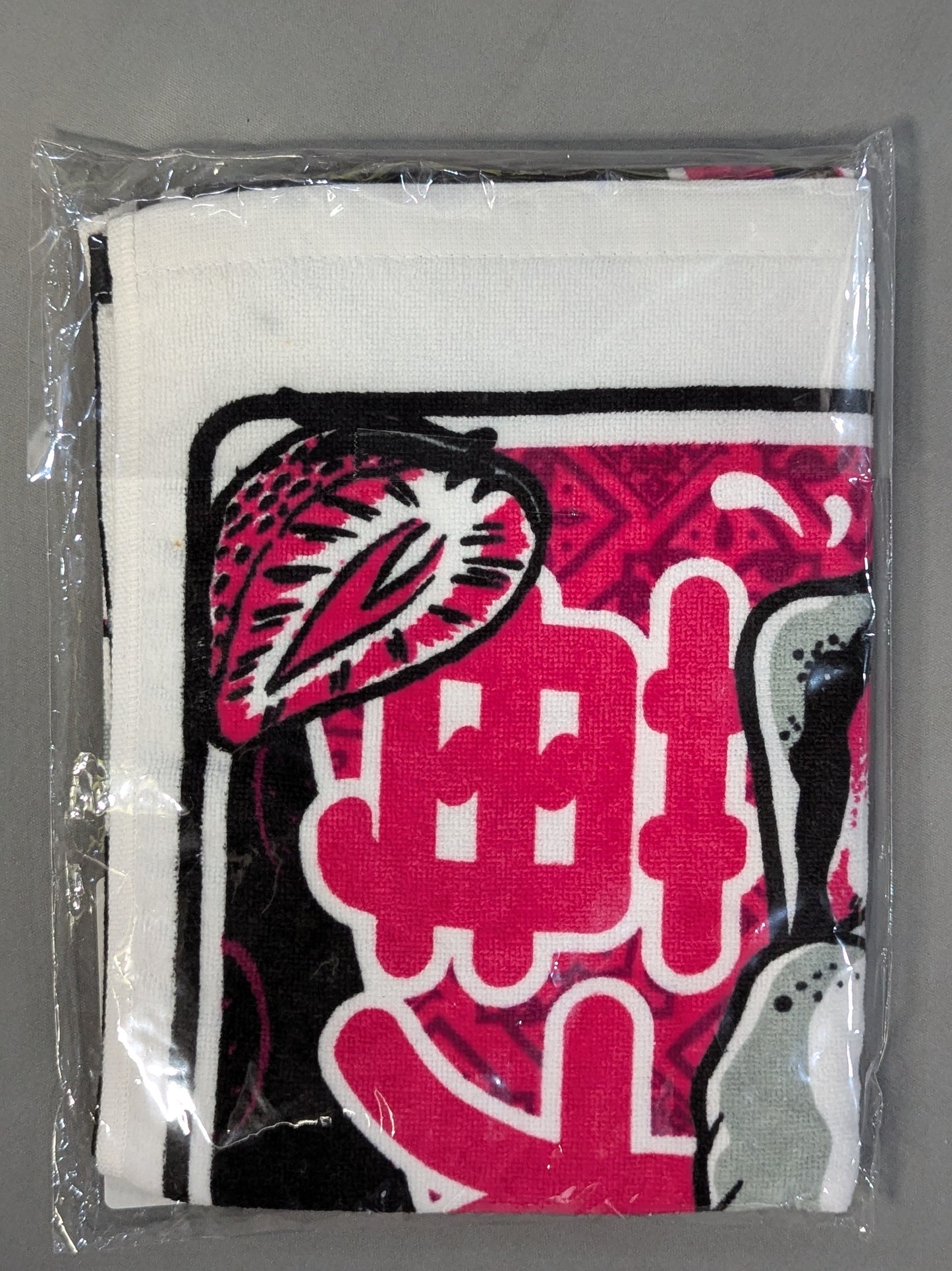 Francisco Akira "Strawberry Daifuku" sports towel