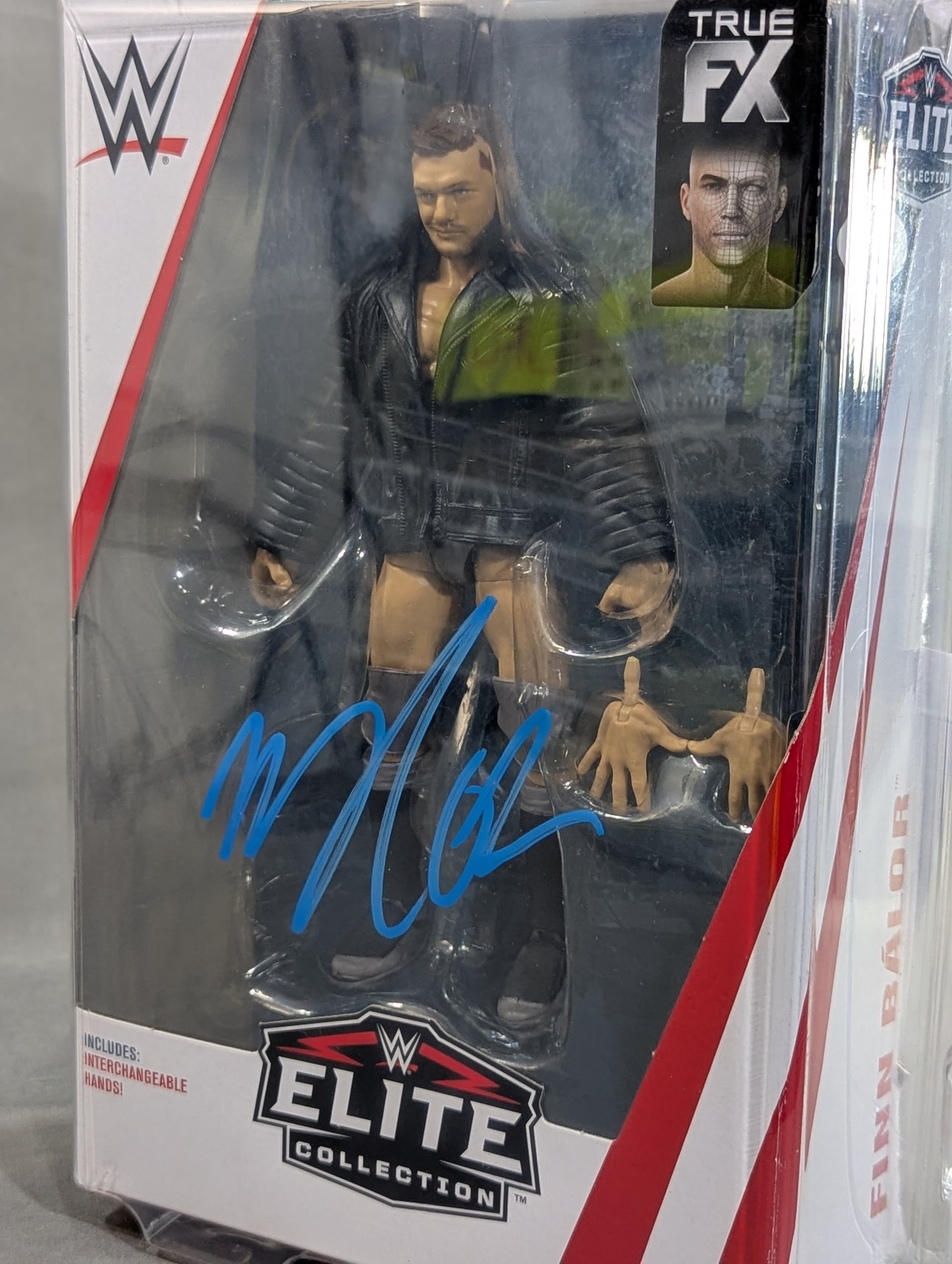 ★JSA Attestation hand signed autograph ★ Finn Balor 