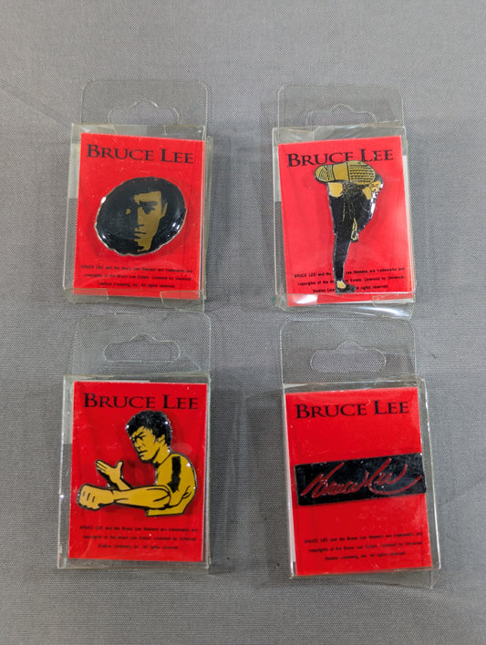 Bruce Lee  PINS  set