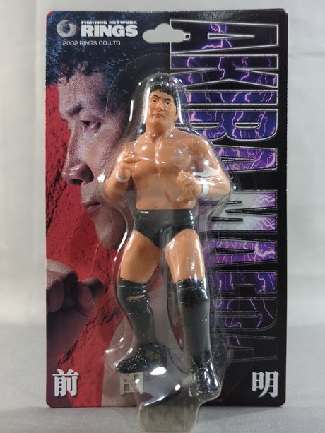 前田日明(白リストバンド)