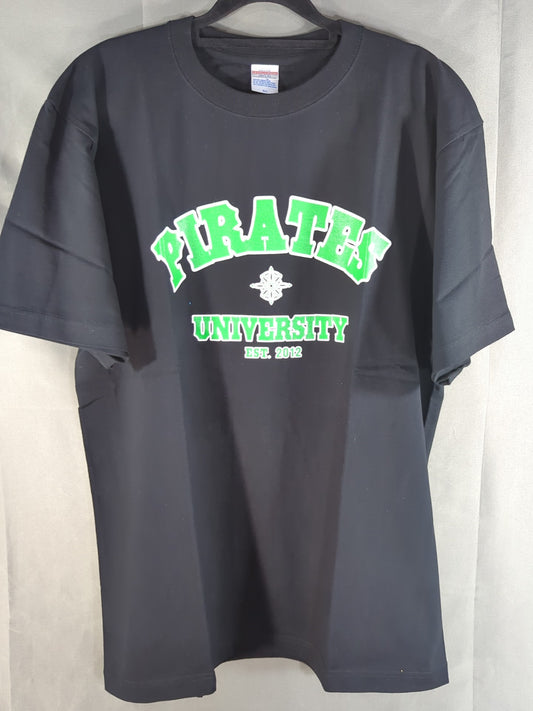 KAIRI "PIRATES UNIVERSITY" T-shirt (black× green)