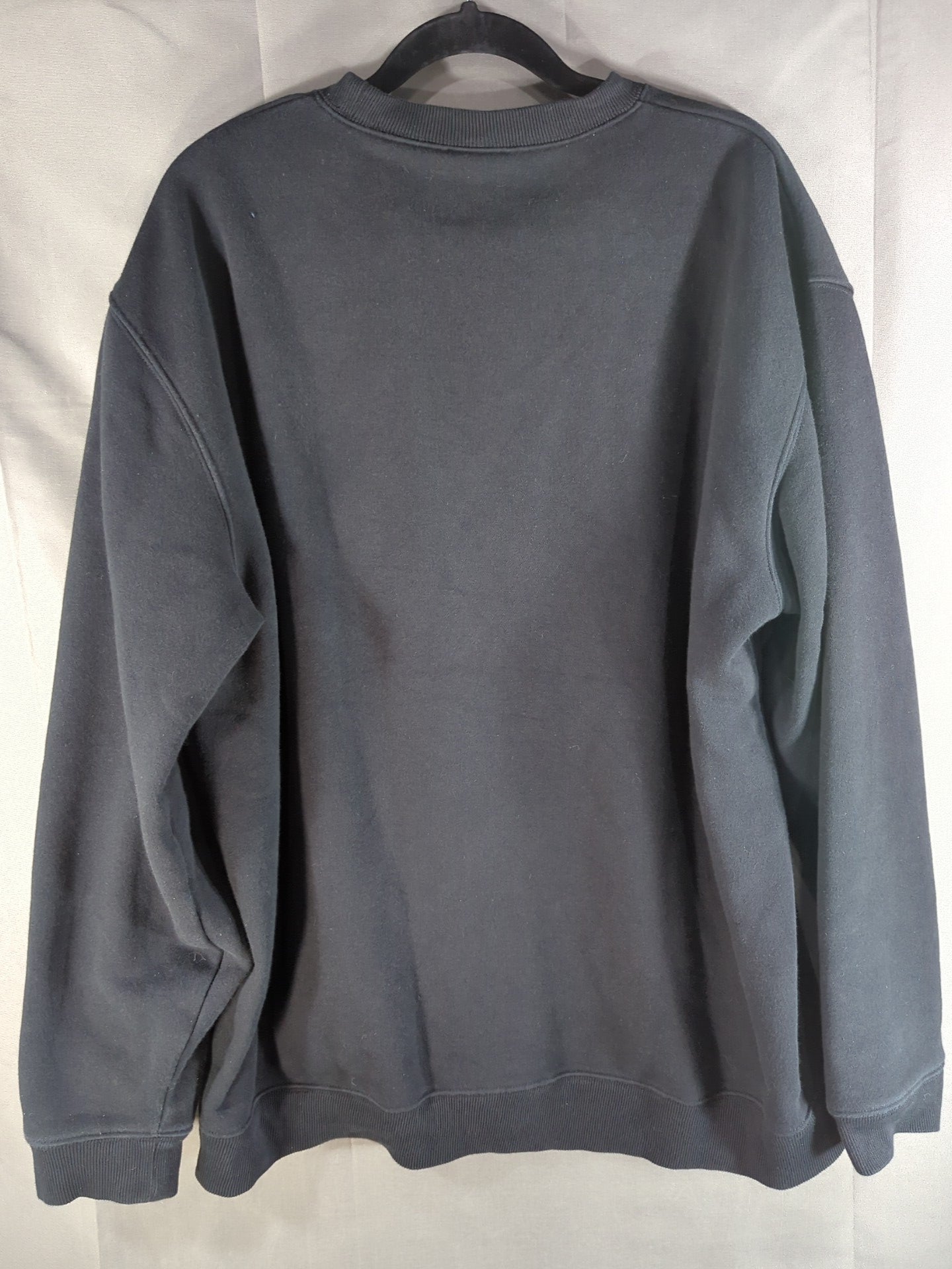 NOAH Logo Trainer (MONSTERS GRAPHICS)