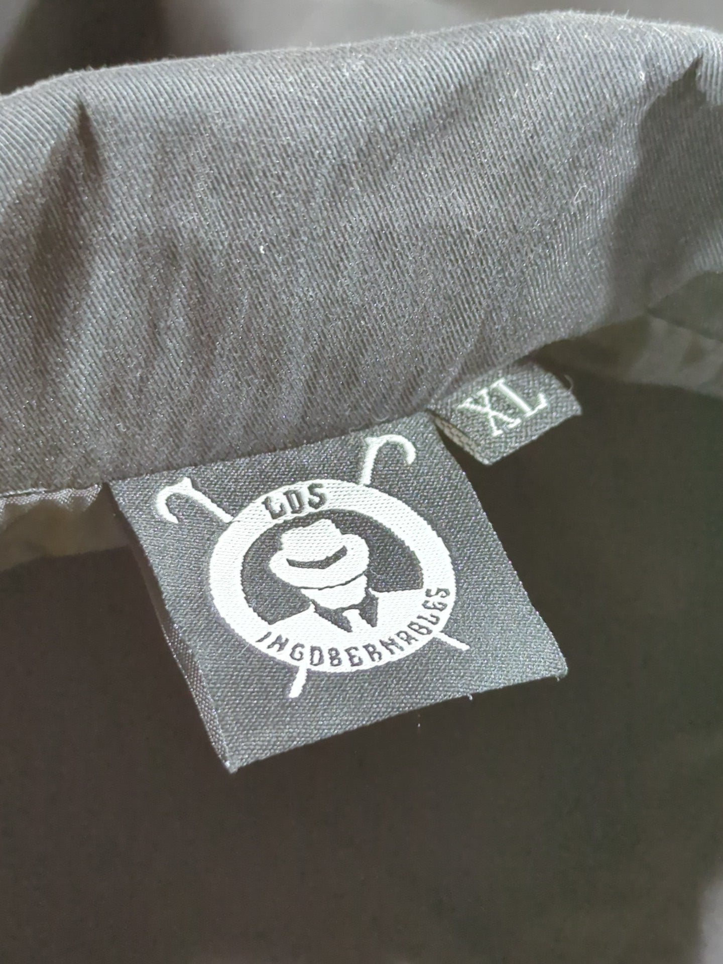 L.I.J. Stained Collar Coat