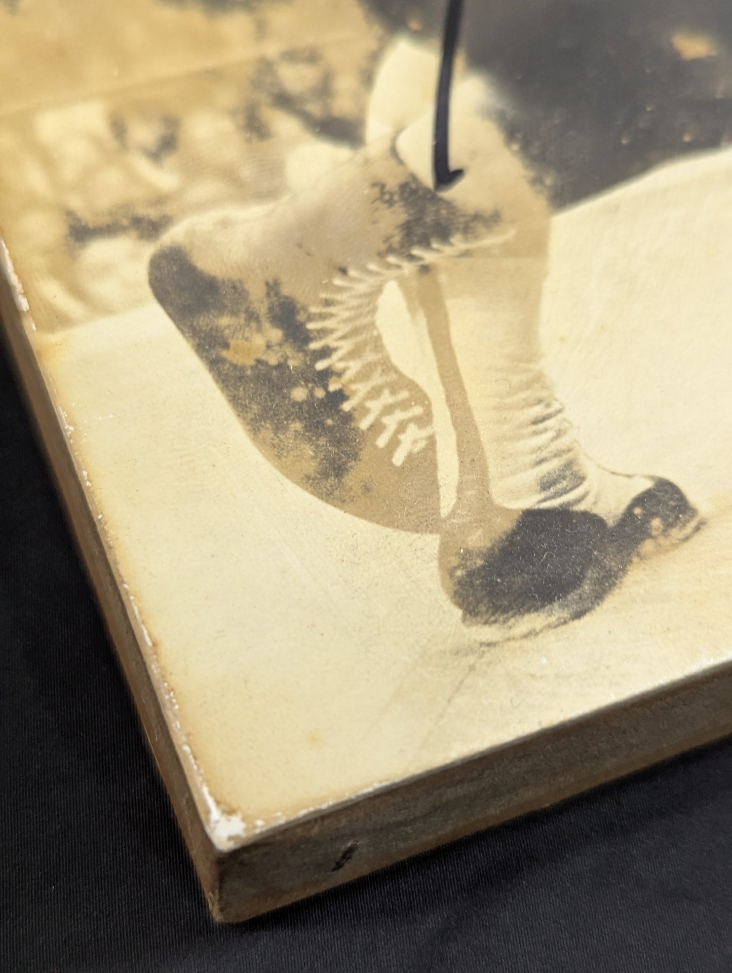 【hand signed autograph】 Antonio Inoki  Black and White Photo panel