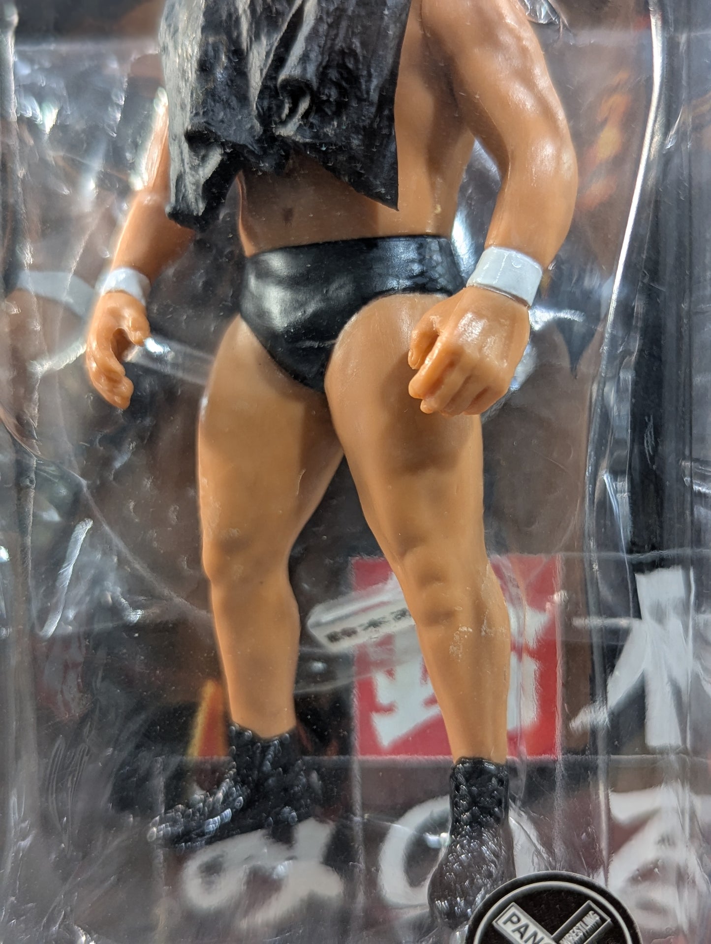 Minoru Suzuki (black shoes, black towel)