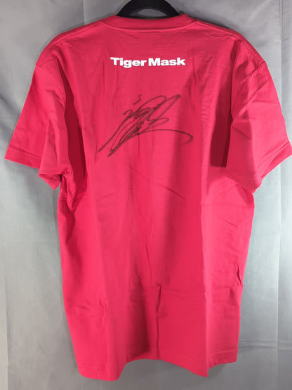 【直筆サイン入り】4代目タイガーマスク「WIN Impossible is nothing...」Tシャツ