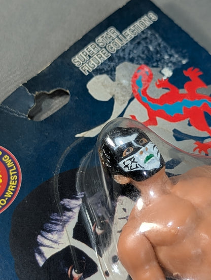 Great  Muta (white paint)