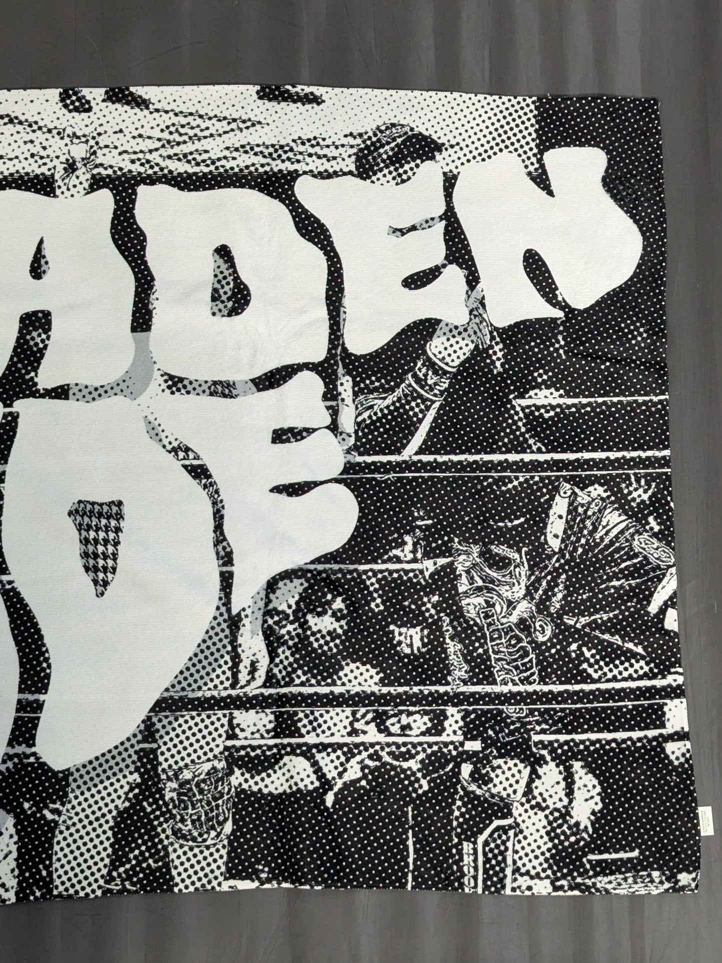 SCHADENFREUDE International 大判タオル