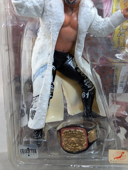 武藤敬司(白ガウン・LOVEポーズ・UNベルト)