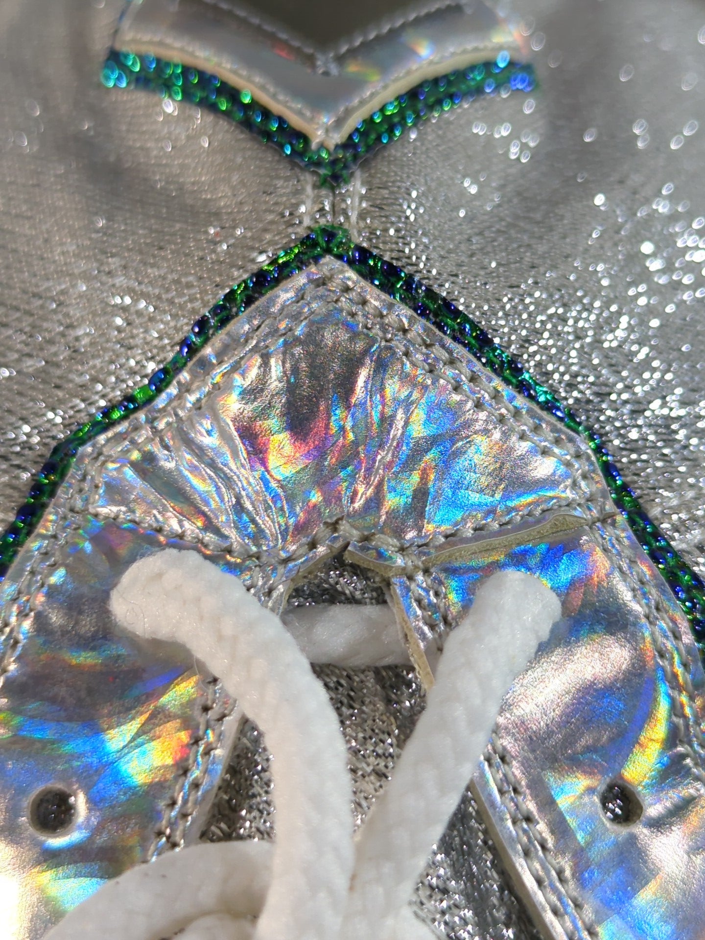 グレイ・シャドウ(ロッキー・ロメロ)