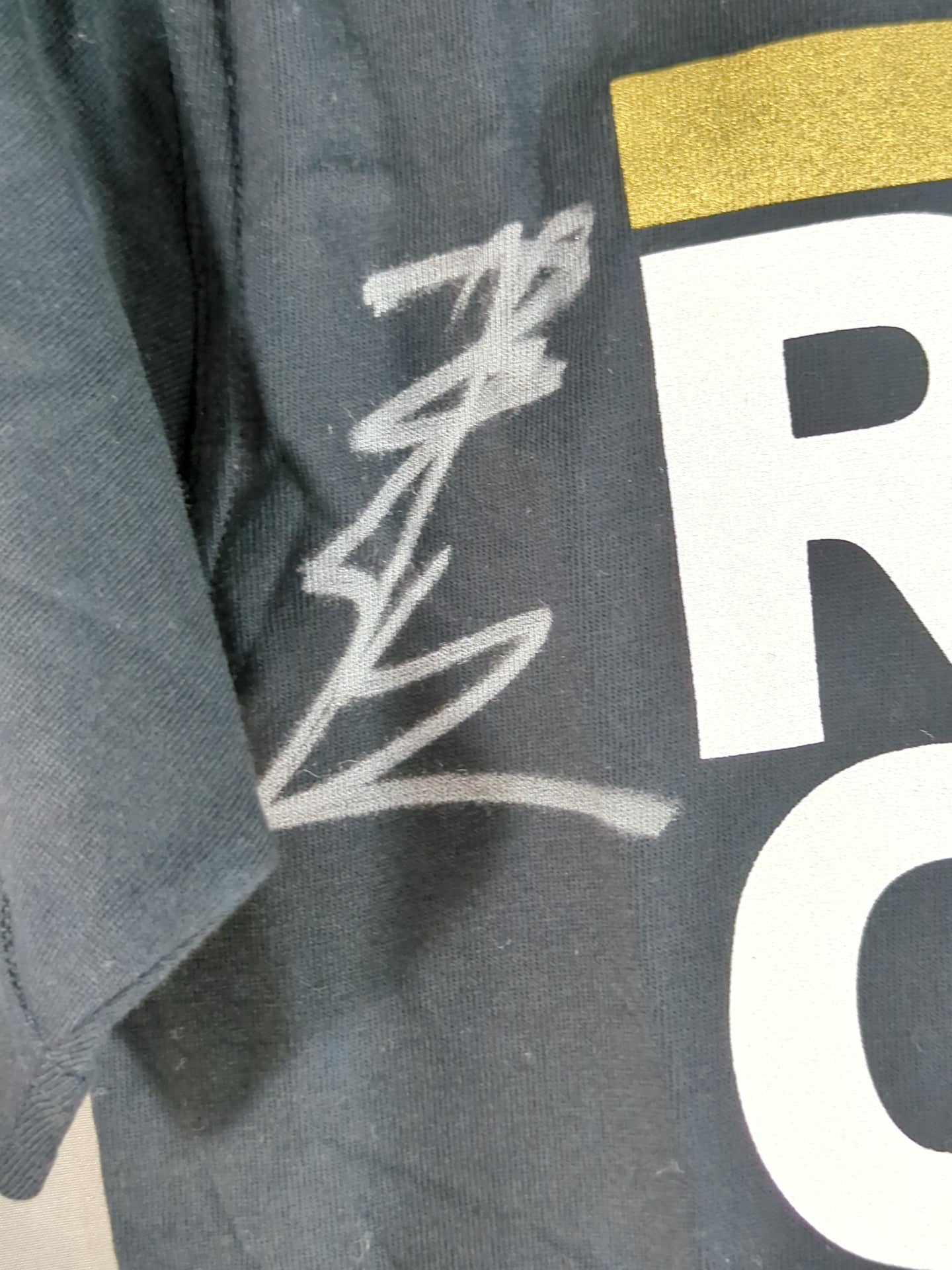 【4選手直筆サイン入り】RAD C.T.U「KICK YOUR ASS!!」Tシャツ(EDWIN)