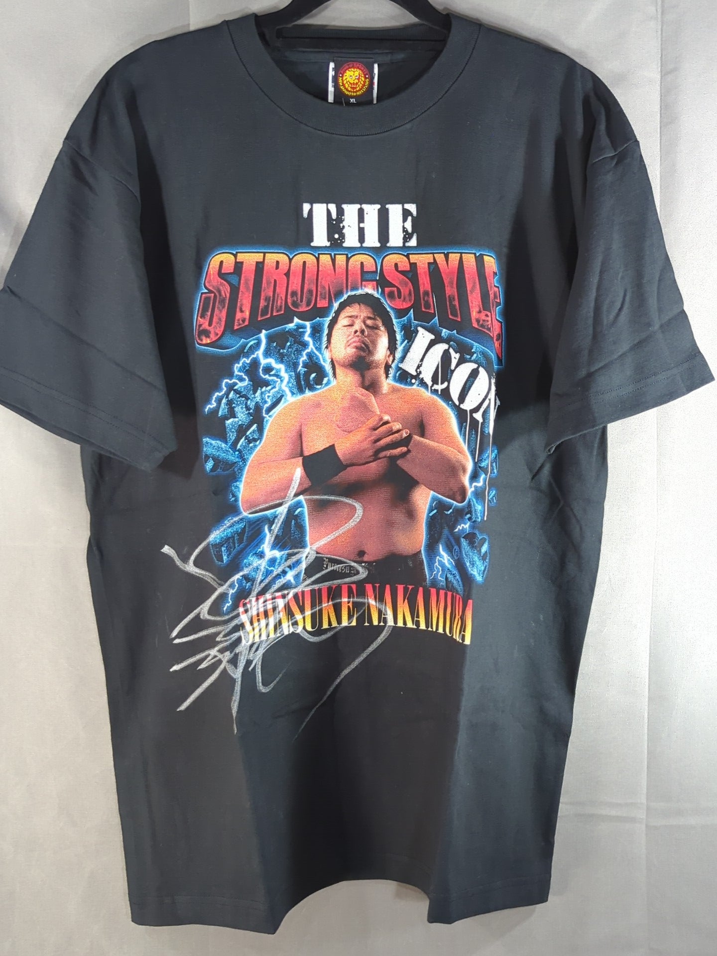 【直筆サイン入り】中邑真輔「THE STRONGSTYLE ICON」ピクチャーTシャツ