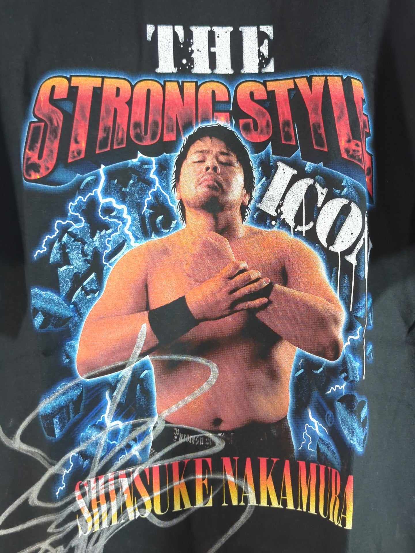【直筆サイン入り】中邑真輔「THE STRONGSTYLE ICON」ピクチャーTシャツ