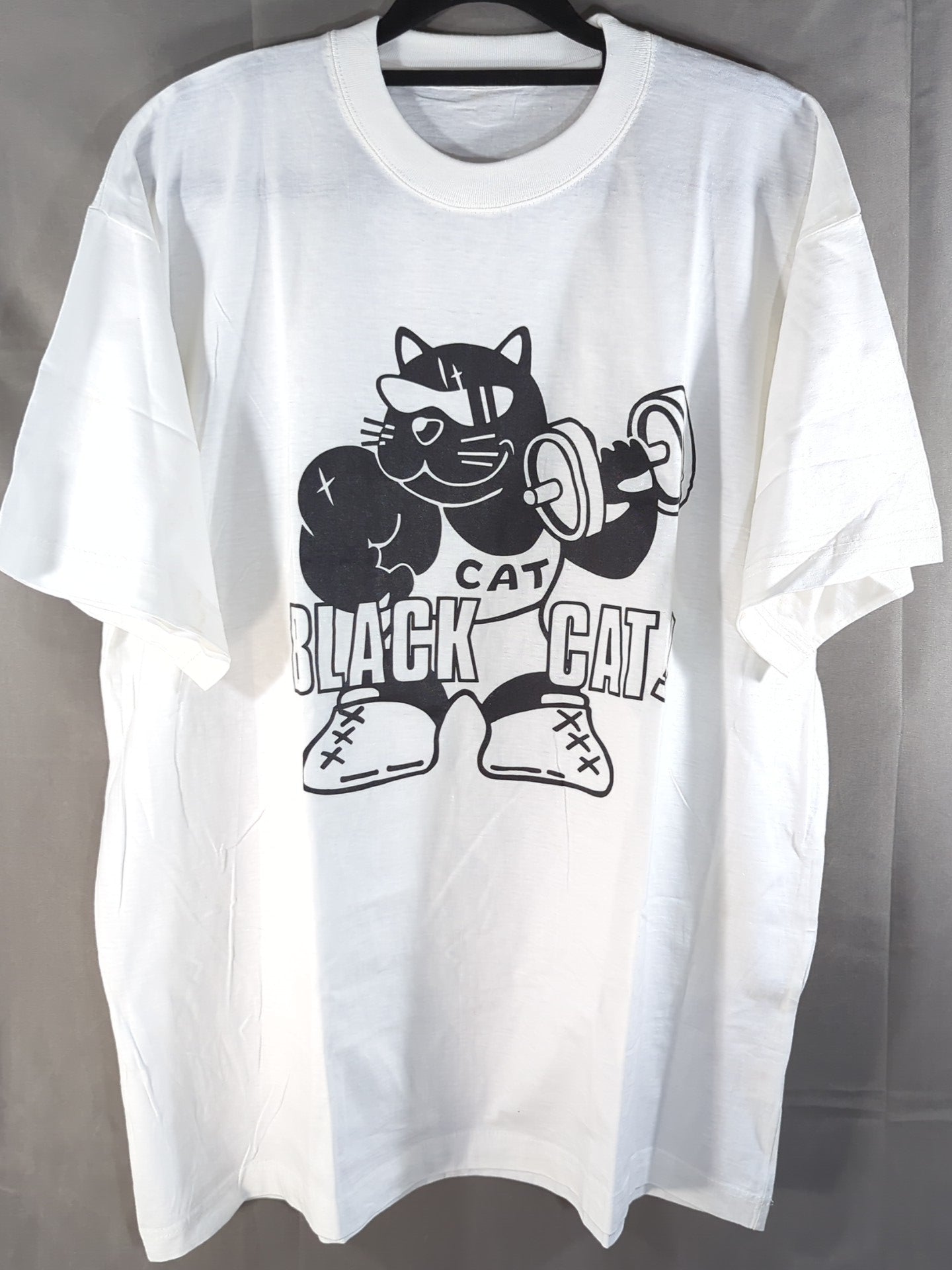 ブラック・キャット イラストTシャツ(ホワイト)