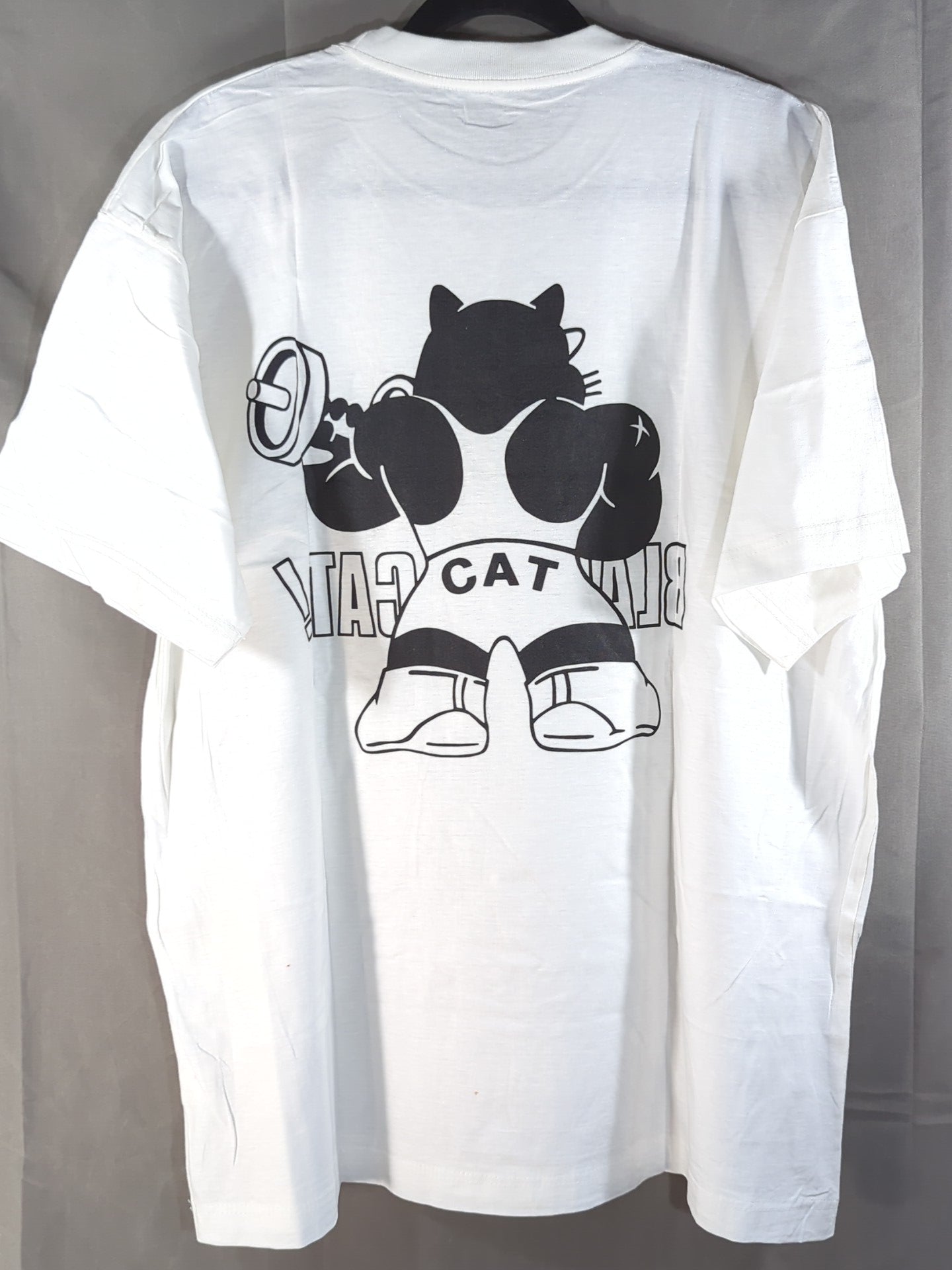 ブラック・キャット イラストTシャツ(ホワイト)