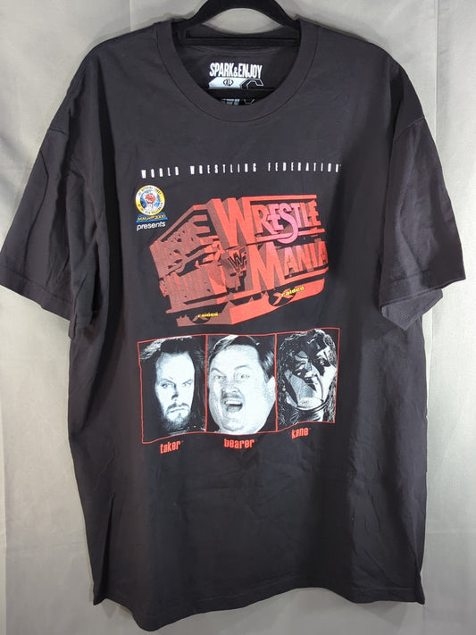 レッスルマニア X-raided「アンダーテイカー＆ポール・ベアラー＆ケイン」ピクチャーTシャツ(ブラック)