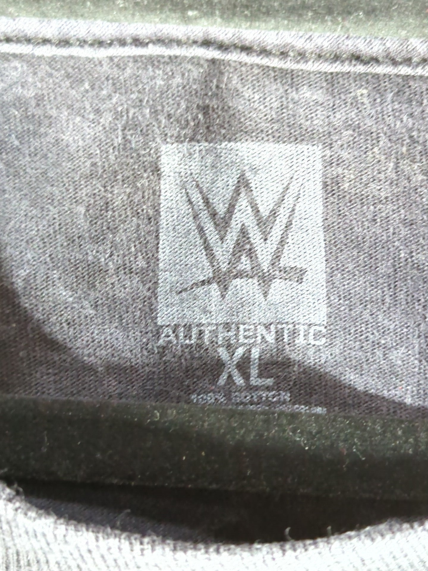 サミ・ゼイン「NEVER BE THE SAME」Tシャツ(WWE(2017) / ブラック)