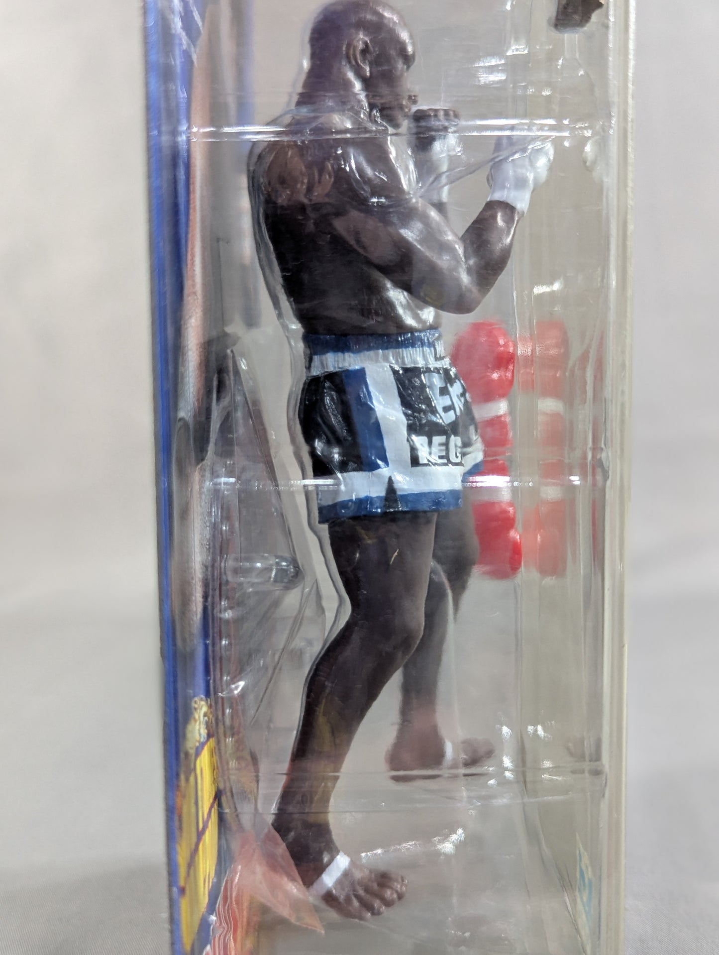 アーネスト・ホースト (赤グローブ)