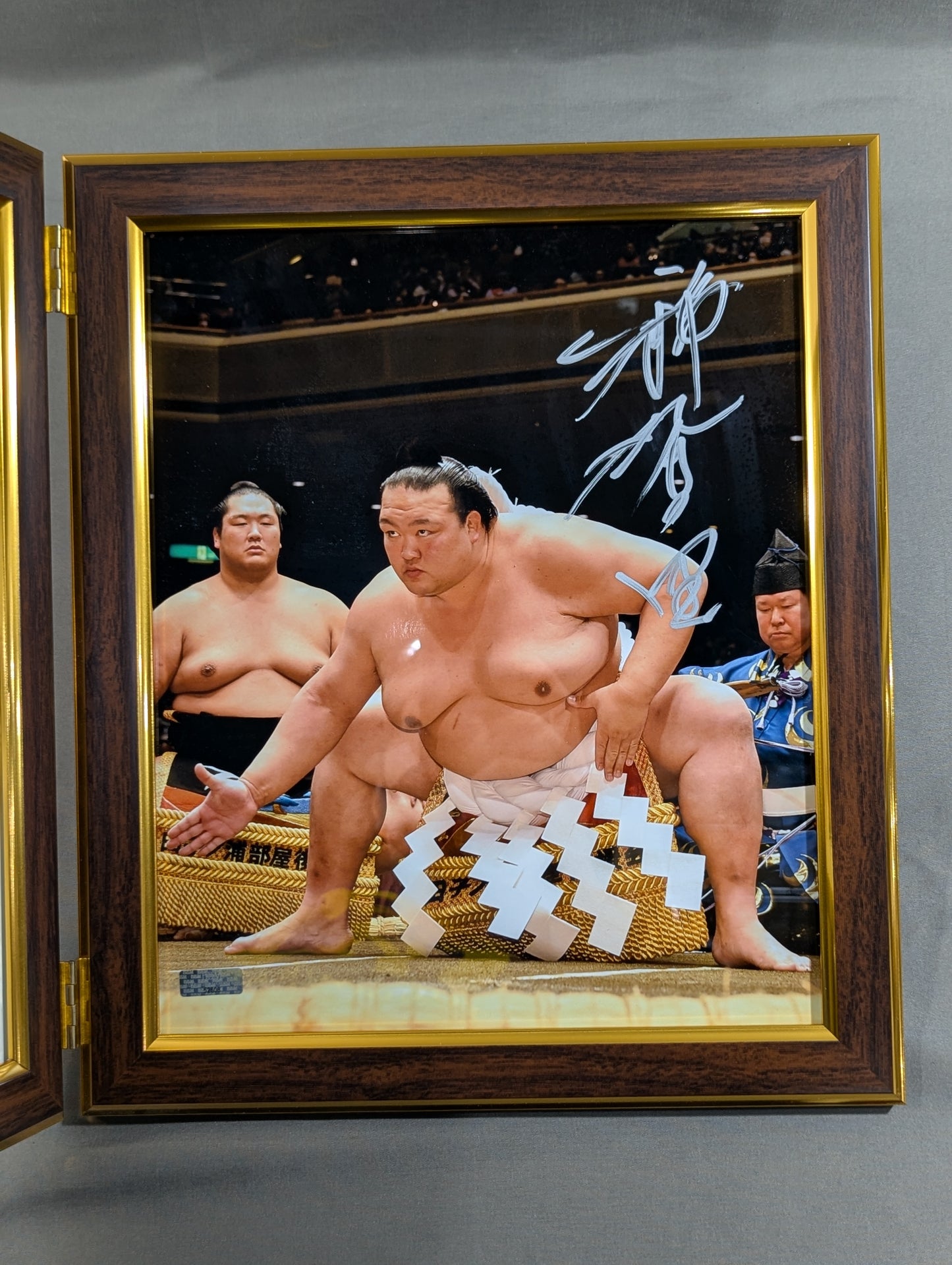 ★BBM 限定100★ 第七十二代横綱 稀勢の里 寛 引退記念 直筆サイン入りフォトパネル（2連式）