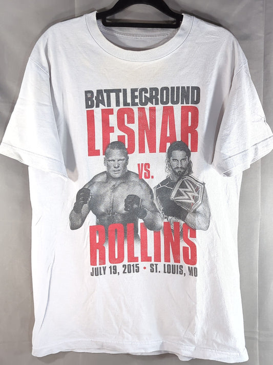 ブロック・レスナーvsセス・ロリンズ「BATTLEGROUND」ピクチャーTシャツ(WWE(2015) / グレー)