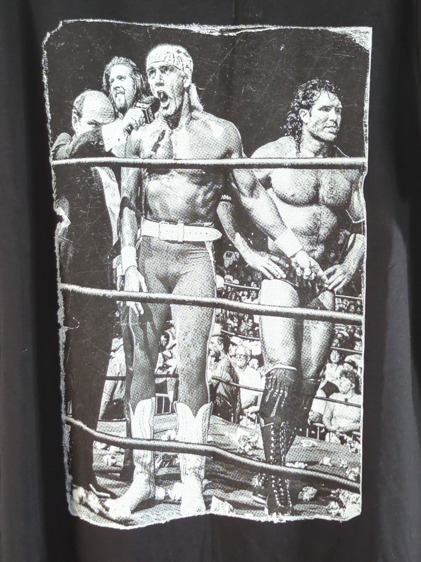 ハルク・ホーガン×アウトサイダーズ「nWo begins」ピクチャーTシャツ(WWE(2010s) / ブラック)