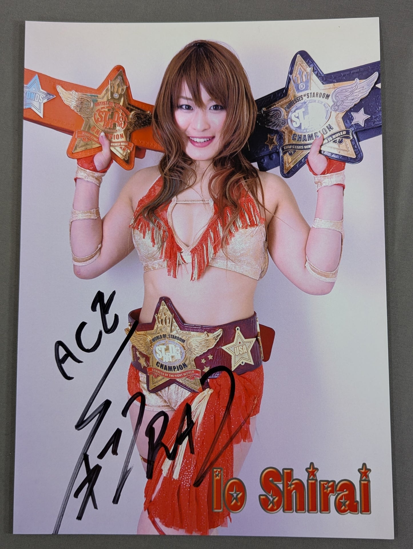 Io Shirai (Iyo Sky)  hand signed autograph Pro-Photo  (A-1)