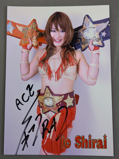 Io Shirai (Iyo Sky)  hand signed autograph Pro-Photo  (A-1)