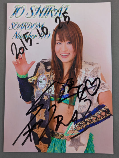 Io Shirai (Iyo Sky)  hand signed autograph Pro-Photo (A-4)