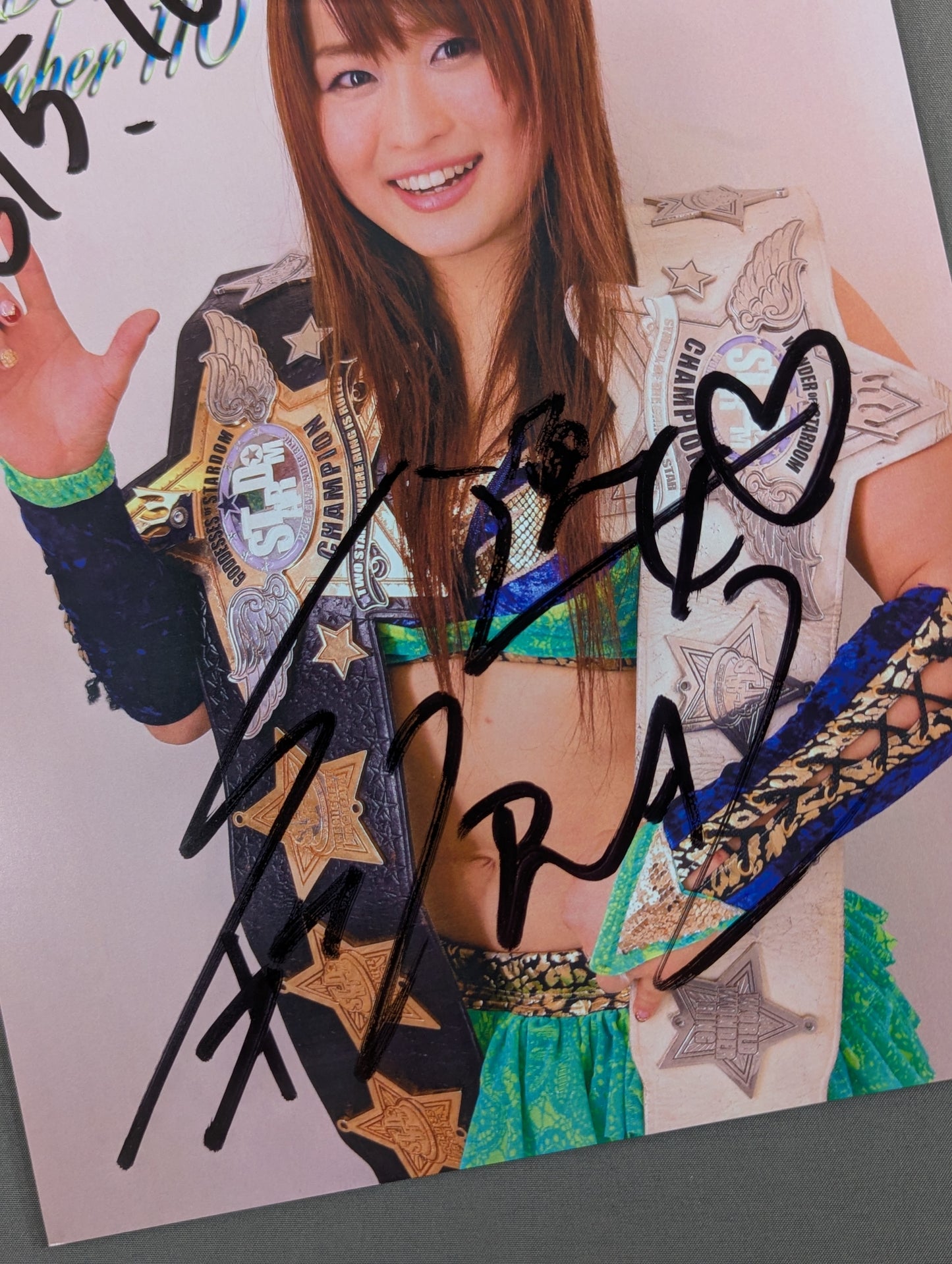 Io Shirai (Iyo Sky)  hand signed autograph Pro-Photo (A-4)