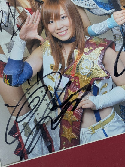 紫雷イオ＆岩谷麻優＆宝城カイリ 3選手 直筆サイン入り 額装ポートレート