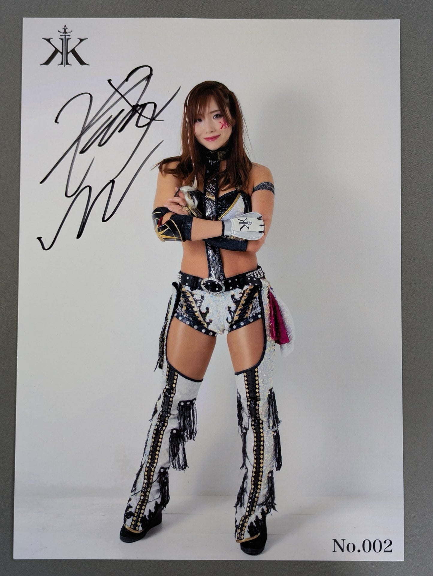KAIRI hand signed autograph  Pro-Photo (J-3)