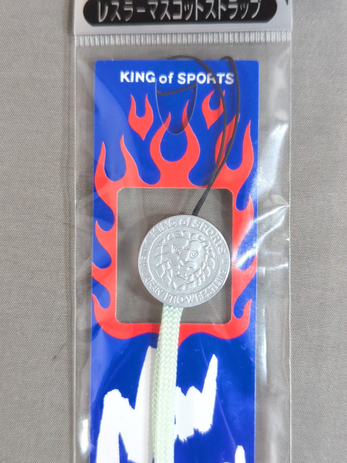 New Japan Pro Wrestling  Wrestler Mascot Strap with Lion Mark ・Silver)