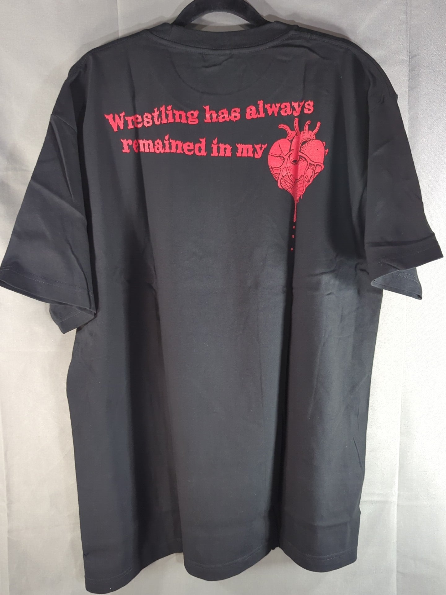 ネクロ・ブッチャー「CHOOSE DEATH・Wrestling has always reminded in my heart」イラストTシャツ(ブラック)