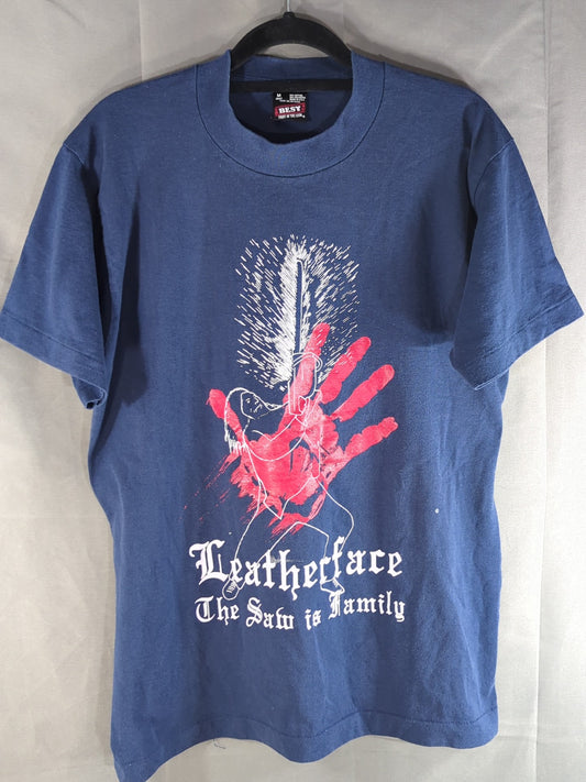 レザーフェイス「The Saw is Family」Tシャツ
