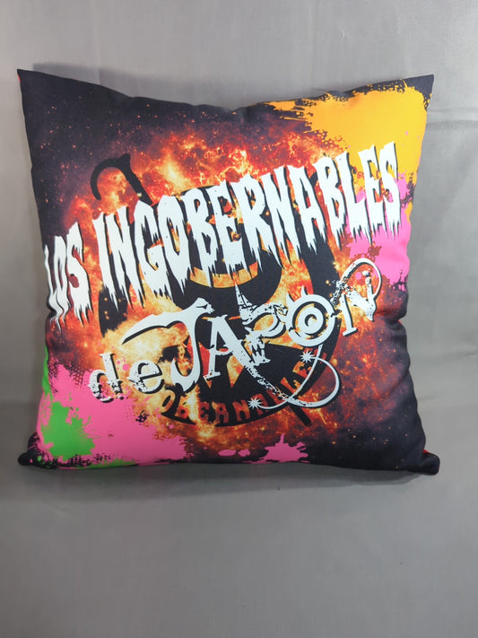 LOS INGOBERNABLES de JAPON  Square Cushion