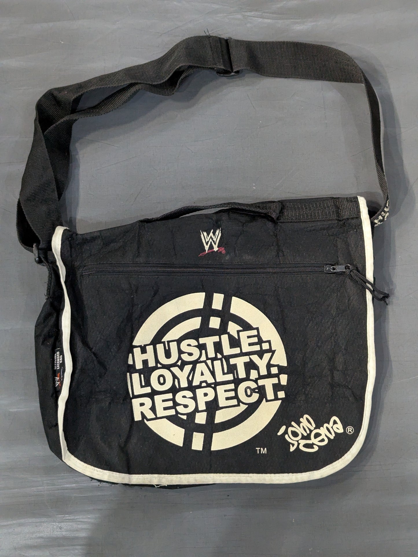 ジョン・シナ ショルダーバッグ