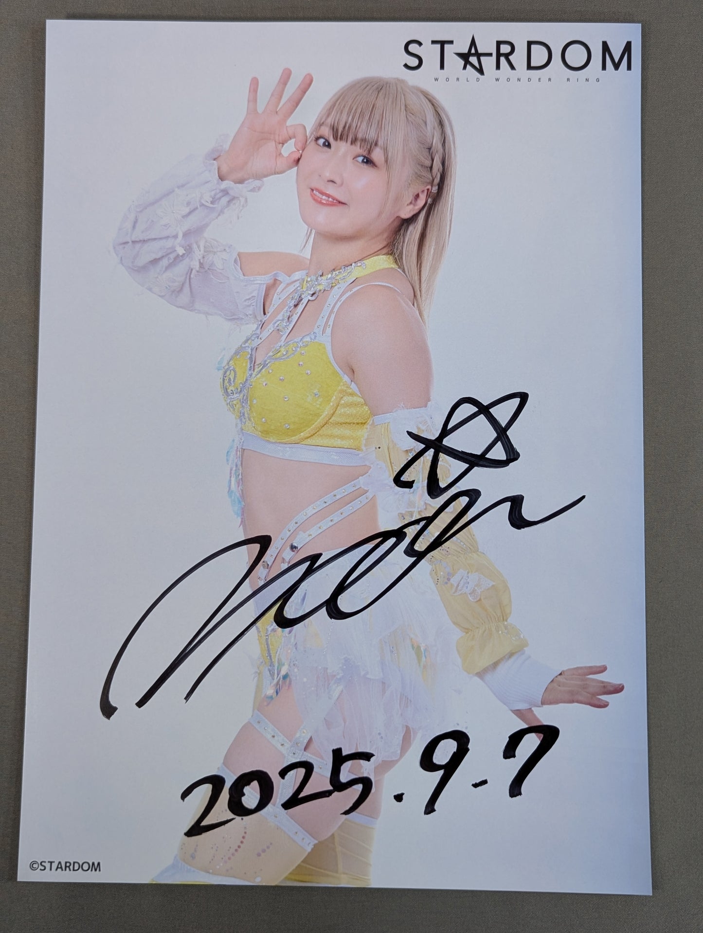 ★サイン会★ なつぽい 直筆サイン入り スターダムポートレート(R-7)
