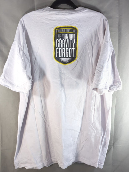 エイドリアン・ネヴィル「BREAK ORBIT」Tシャツ(WWE(2014) / ラベンダー)
