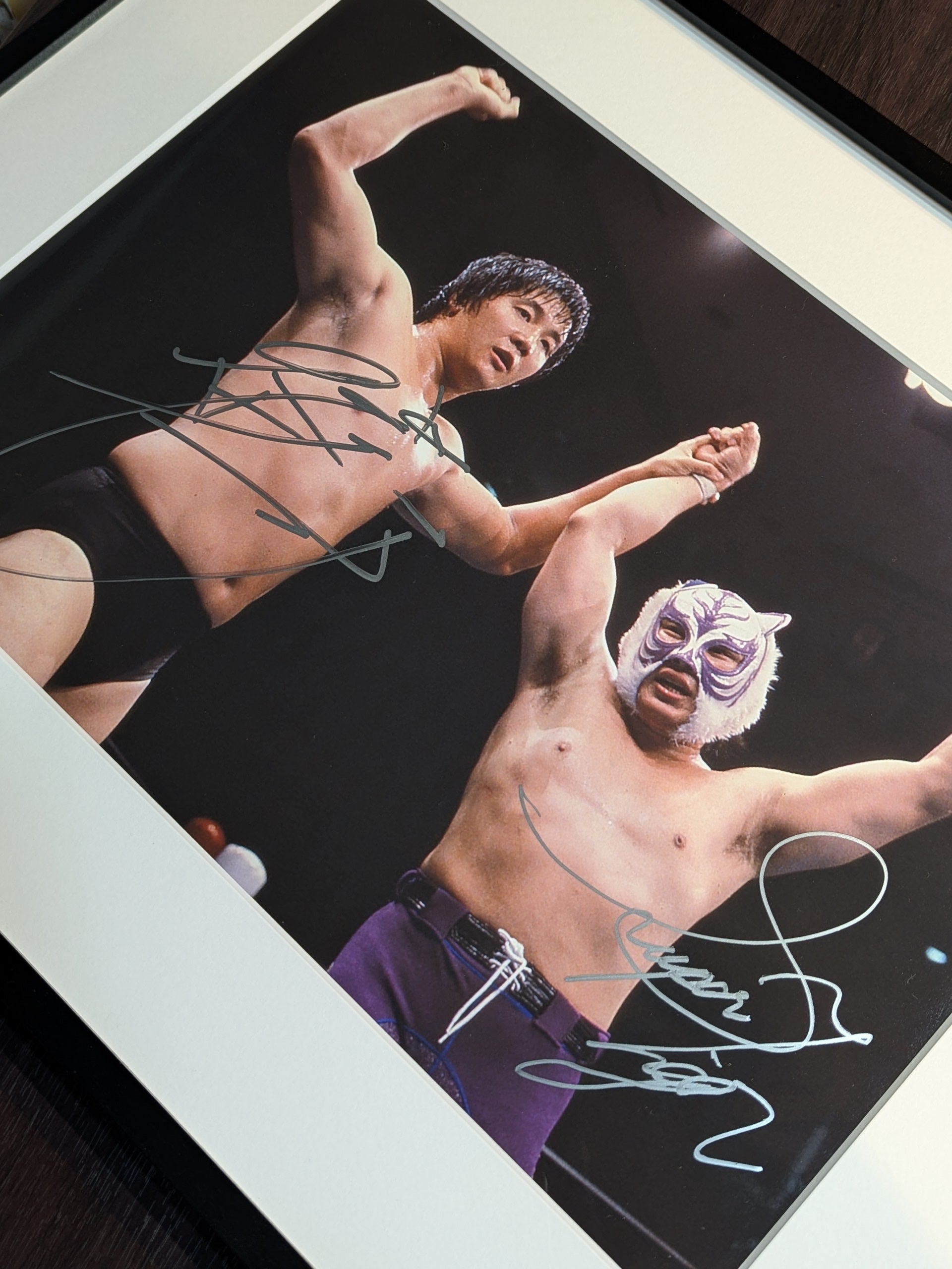 UWFユニバーサルプロレス スーパータイガー直筆サイン色紙 佐山聡 ☆限定50☆ UWF スーパー・タイガー(佐山聡)＆前田日明 直筆Wサイン