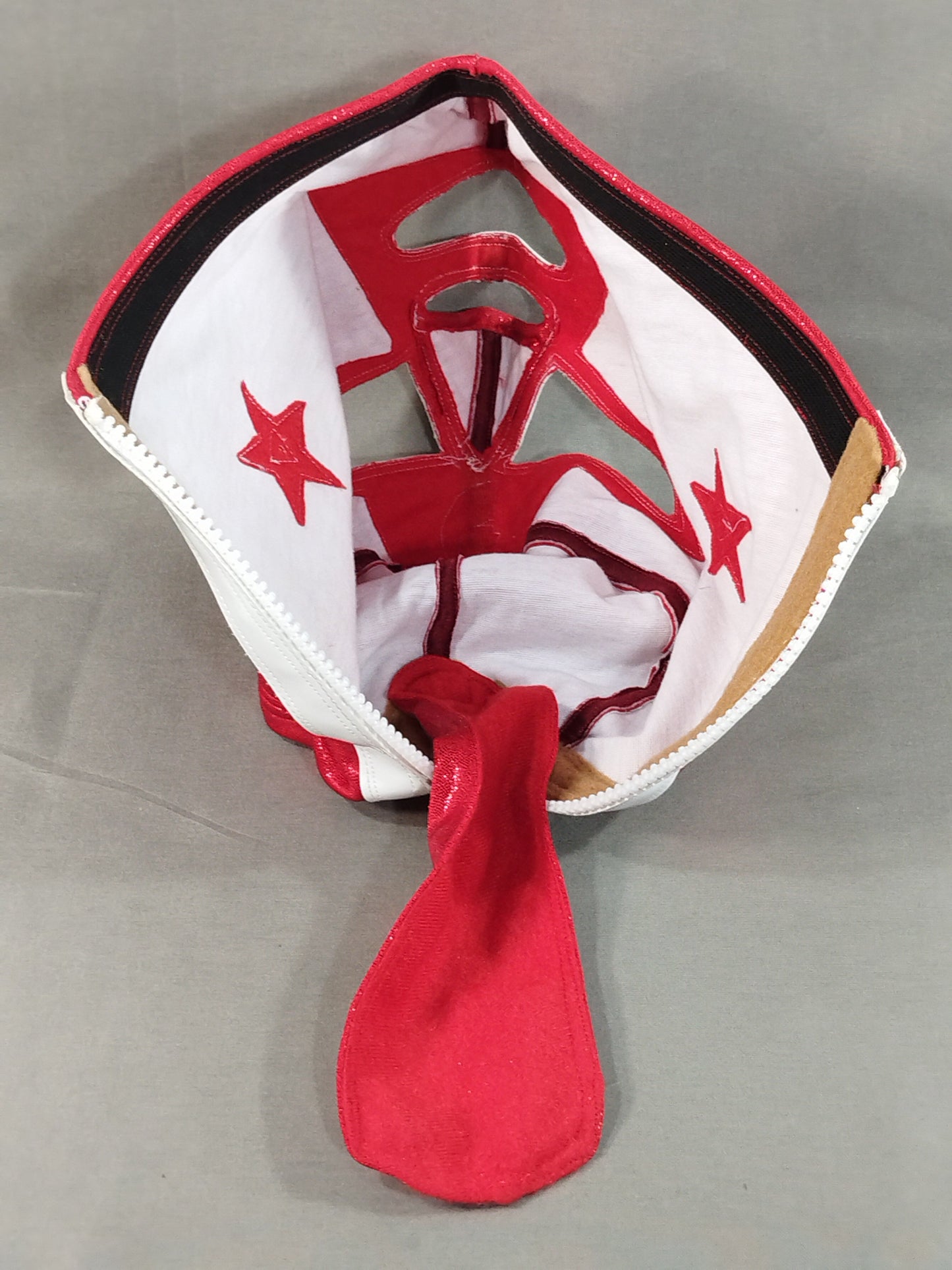 Mil Mascaras 