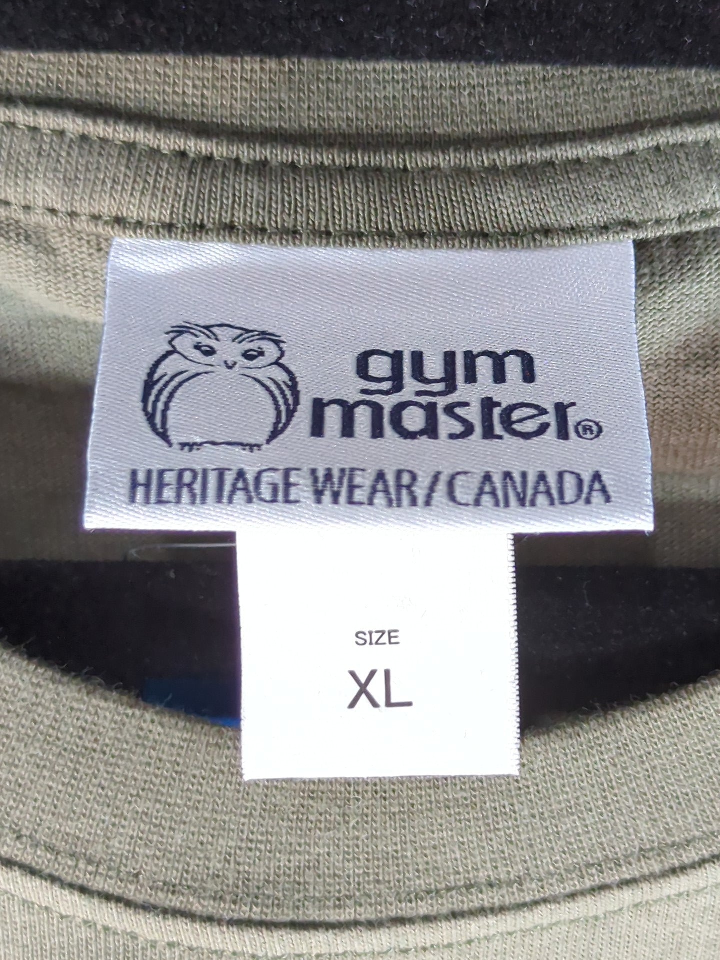 ルチャリブレ「ルチャドール刺繍」Tシャツ(モスグリーン)