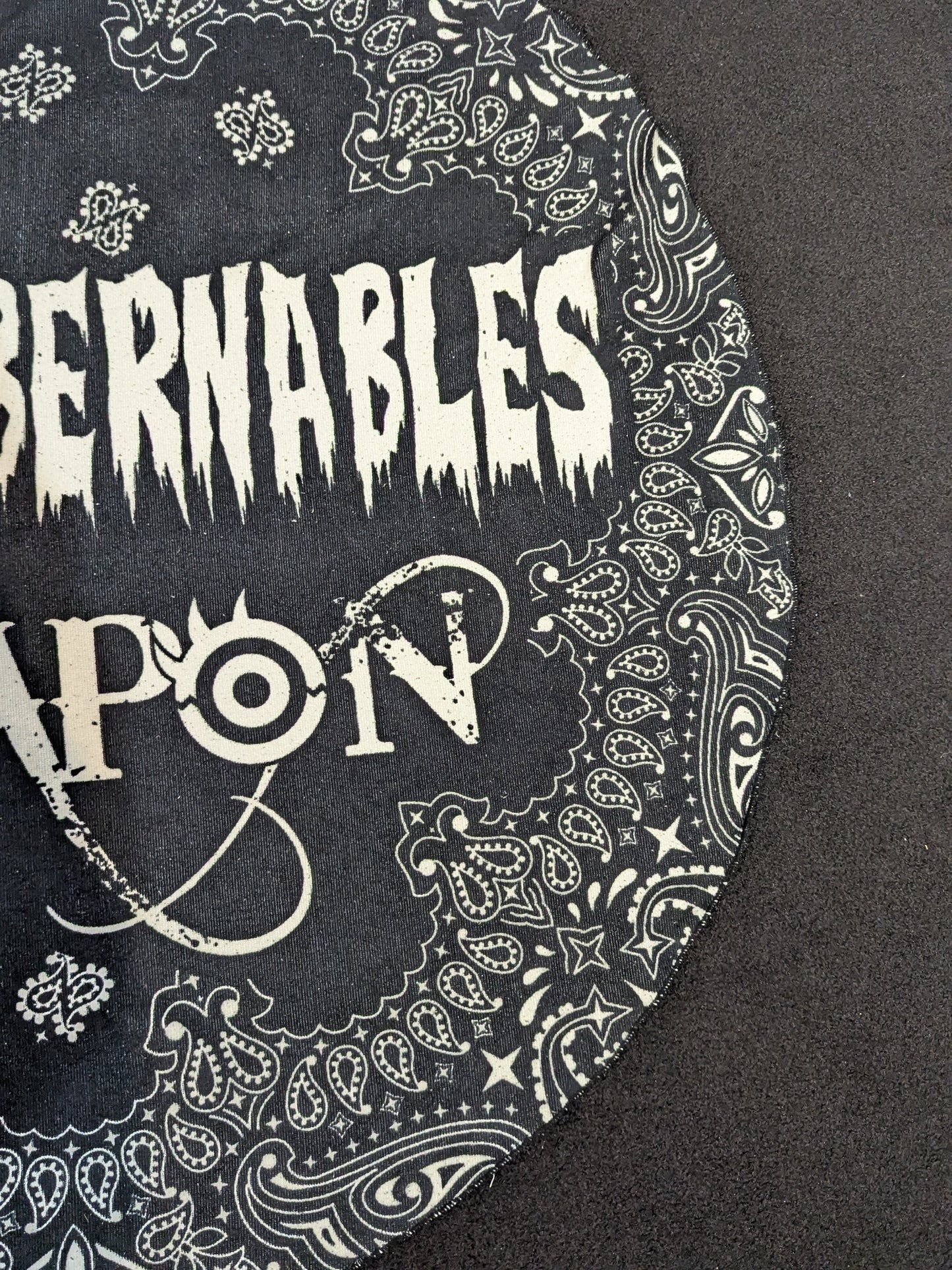 LOS INGOBERNABLES de JAPON  Circle Towel