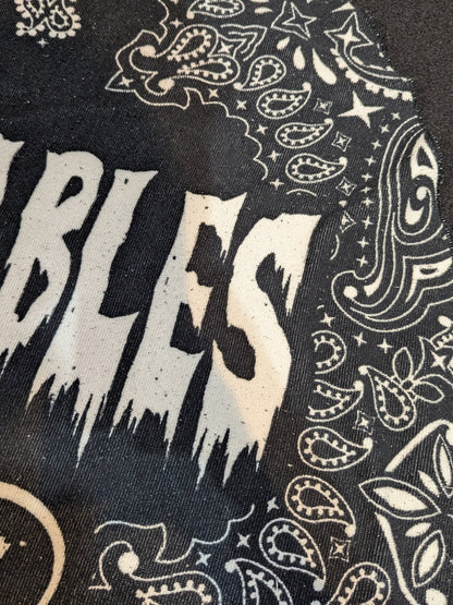 LOS INGOBERNABLES de JAPON  Circle Towel